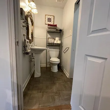 The Lafayette 'Tiny Home' Apartment Extérieur photo